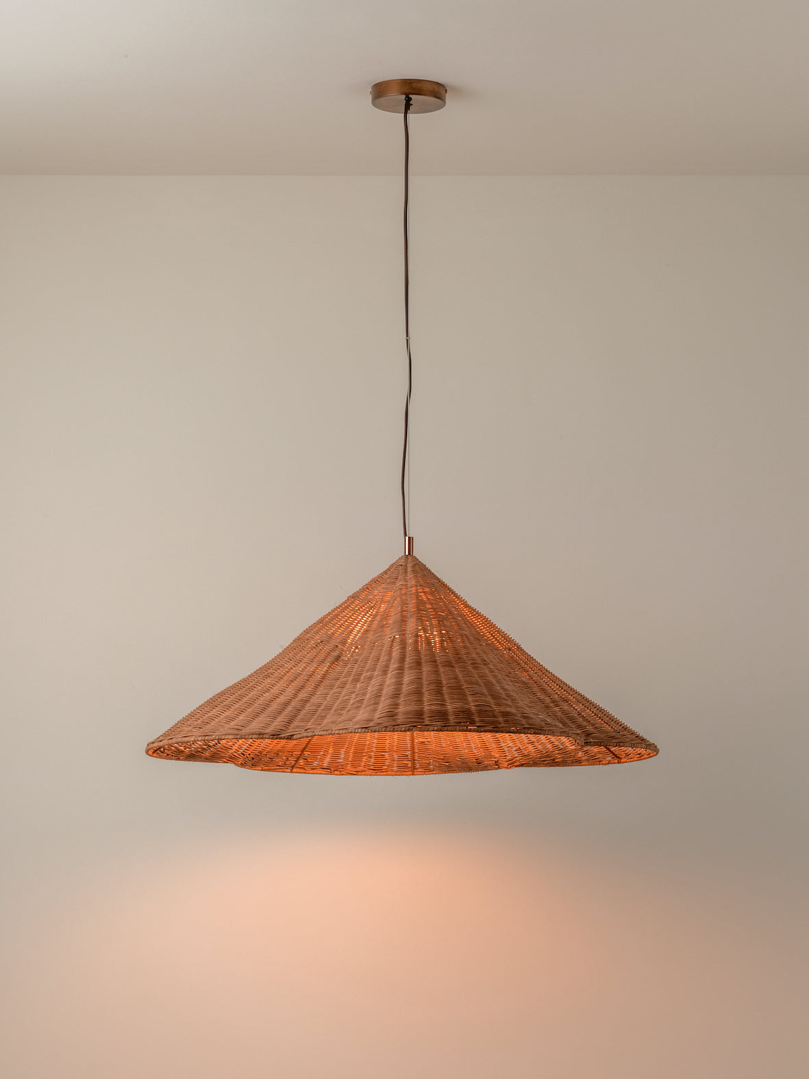 Bardi - 1 light oversized scalloped rattan pendant