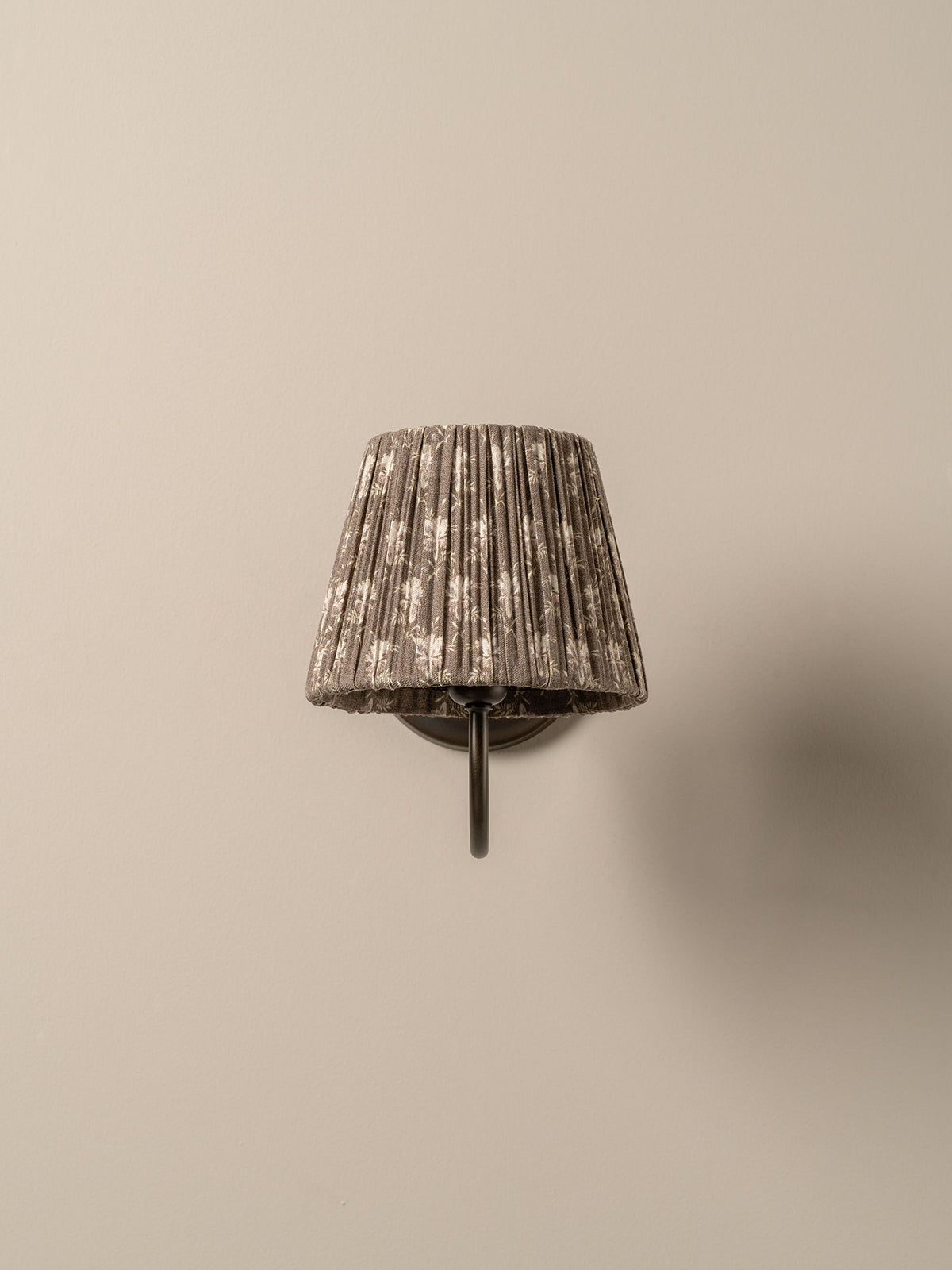 Ashbury bronze wall light