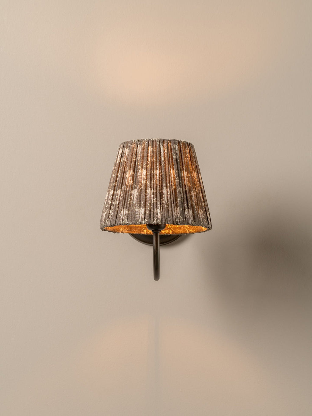 Ashbury bronze wall light