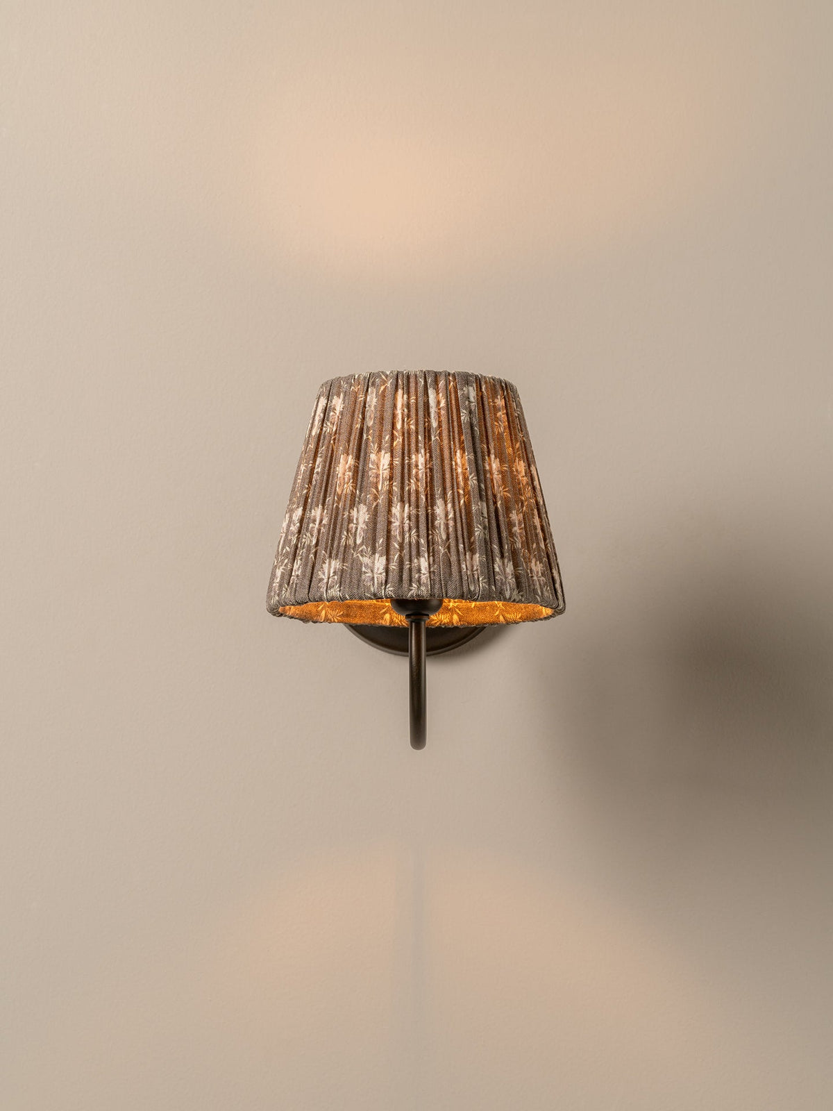 Ashbury bronze wall light