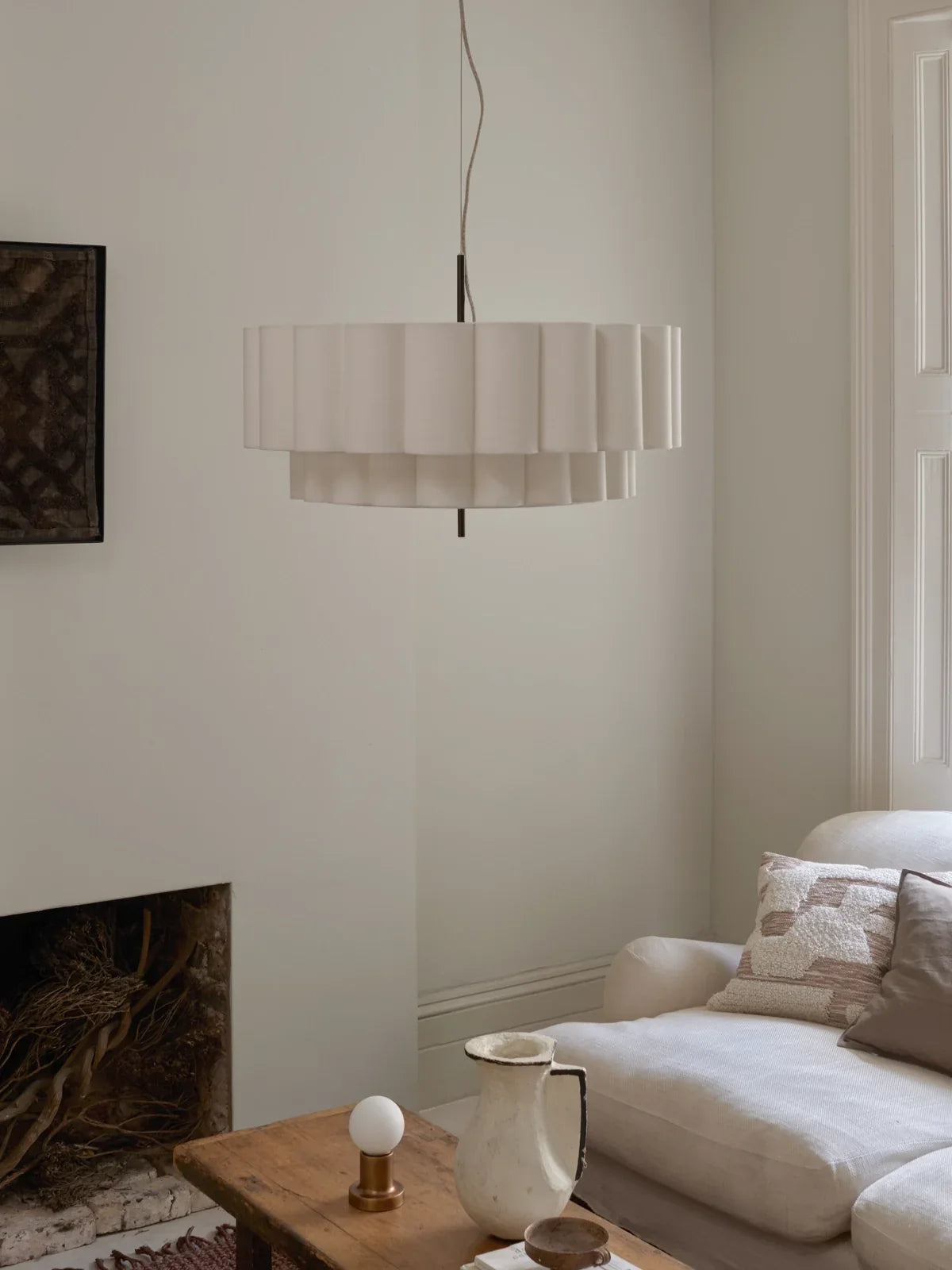 Folia - large scalloped natural linen pendant